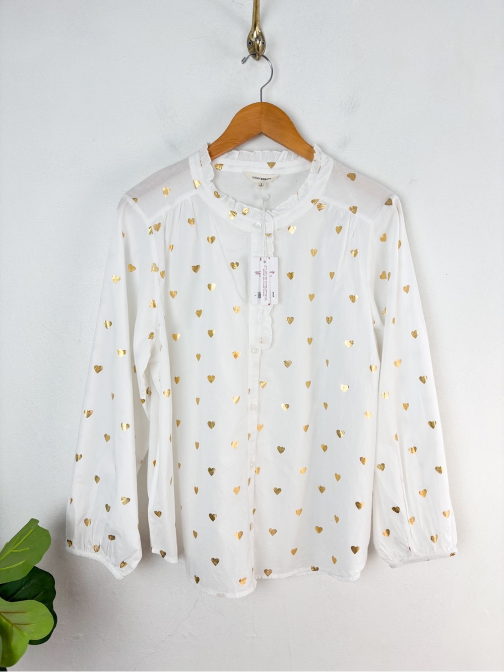 NWT Lucky Brand White Button Down Shirt With Gold Hearts Sz L